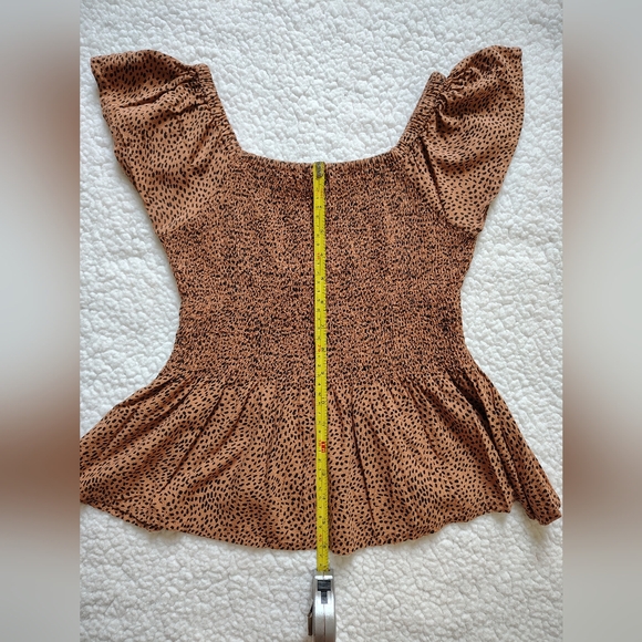 Japna Women's Size XS Cheetah Print Smocked Peplum Top - Picture 8 of 11